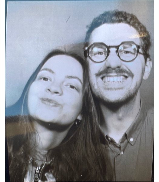 Marine et Théo au photomaton 1